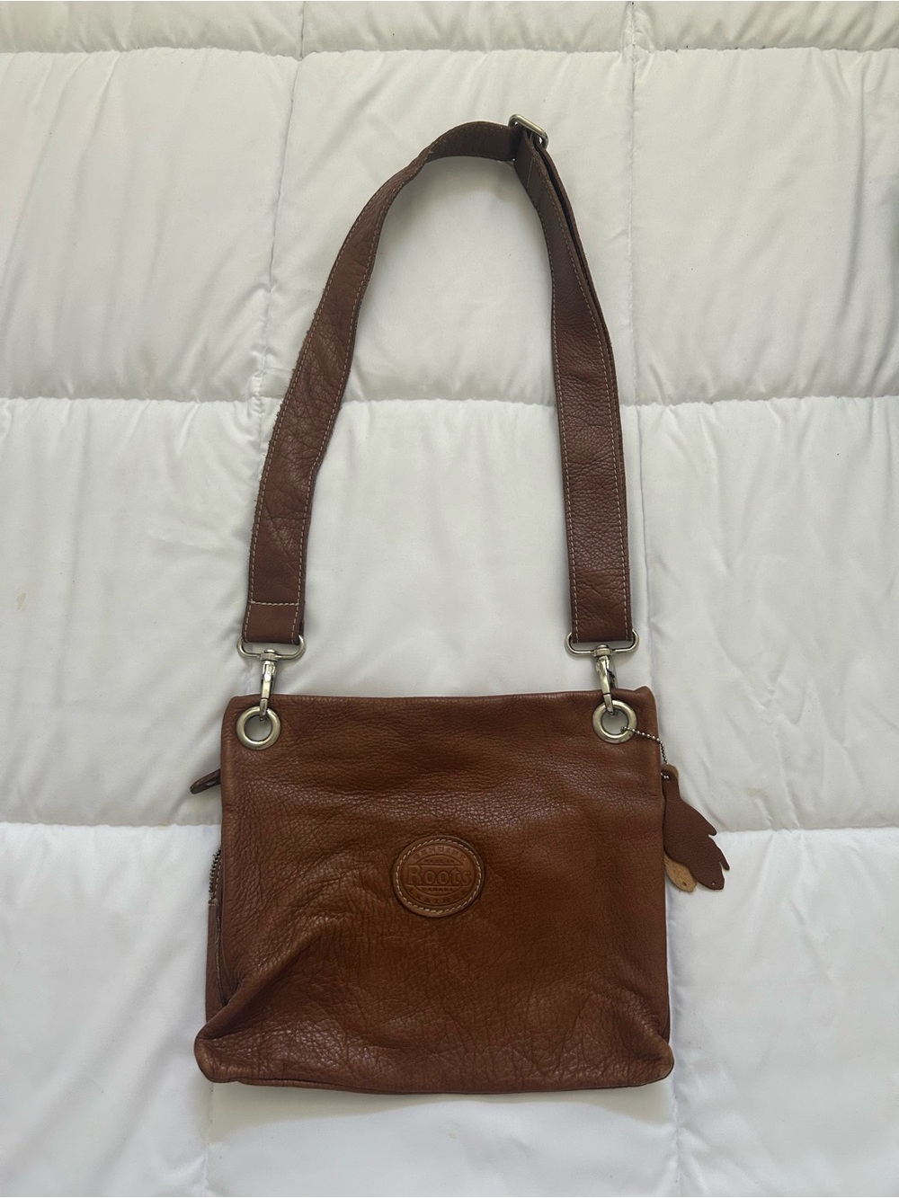 Roots Villager Cervino Crossbody Bag - Picture 2 of 3